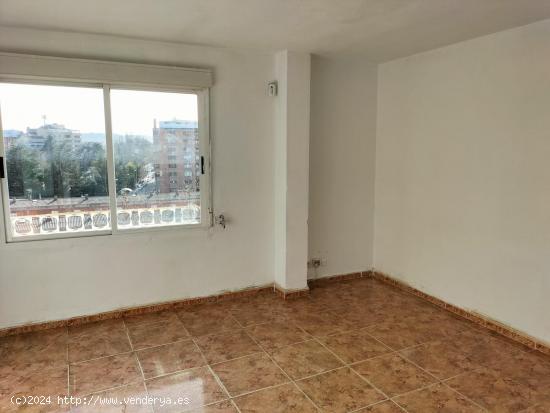  DISPONIBLE A LA VENTA PISO EN PALENCIA - PALENCIA 