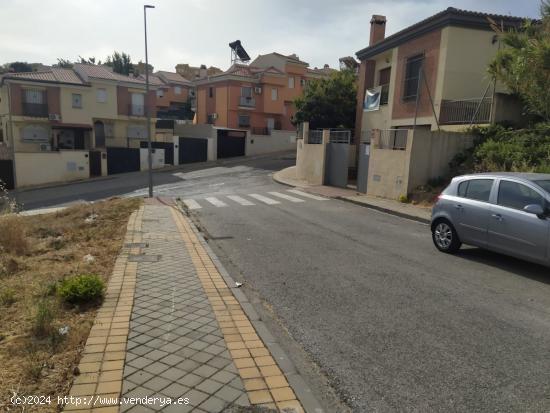 Venta de solar en Nuevo Jun - GRANADA