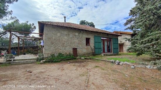 Preciosa casa en el campo - MADRID