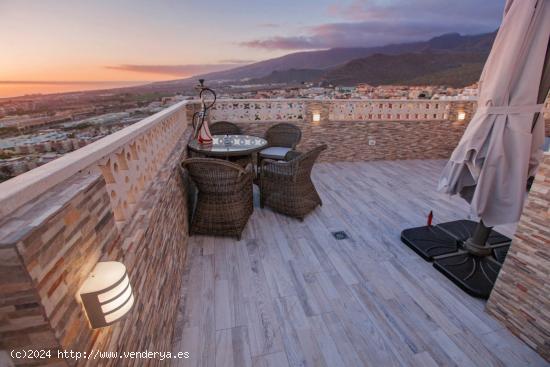 Villa Valentina - con fantásticas vistas al océano y la zona turística - SANTA CRUZ DE TENERIFE