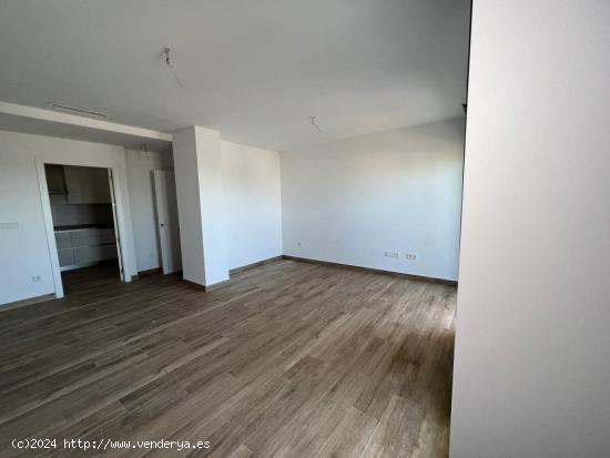 Piso en Elche zona Corte Inglés de 2 Habitaciones, 2 Baños, terraza y piscina - ALICANTE