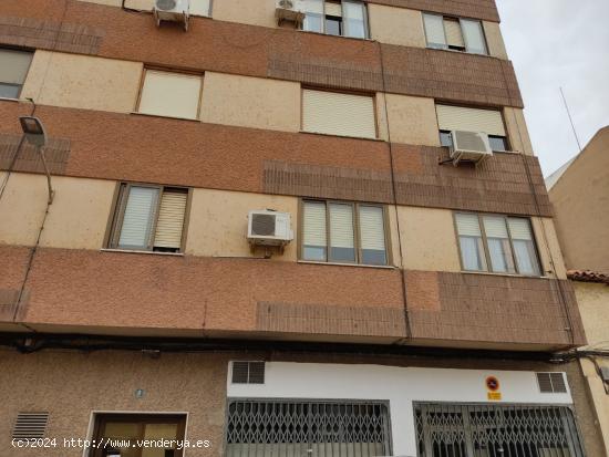  VIVIENDA EN LA ZONA DE SAN ROQUE - ALBACETE 