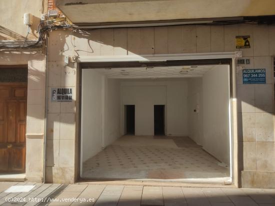 LOCAL COMERCIAL EN ZONA COMERCIAL Y CENTRICO - ALBACETE