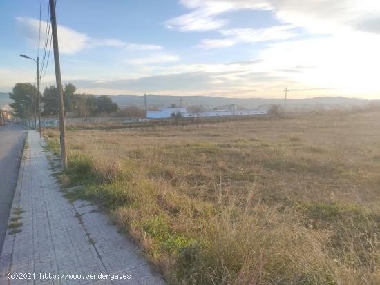  GRAN OCASION - SOLAR DE 600 M2 EN LA PROLONGACION DE LA CALLE BUEN SUCESO - ALBACETE 