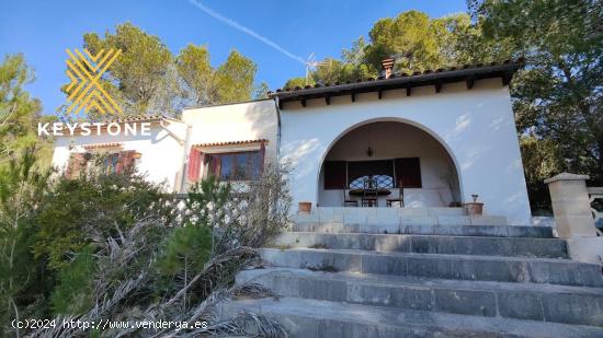 Espectacular finca con vistas a Cabrera en Llucmajor - BALEARES