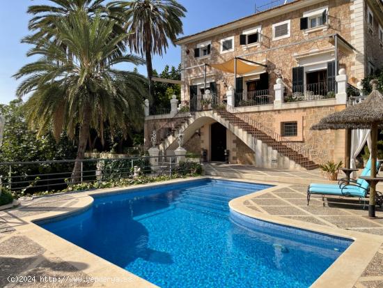 Preciosa Villa 754 m2 en primera línea Puerto Pi - BALEARES