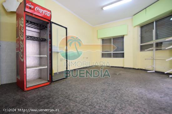  LOCAL COMERCIAL A POCOS METROS DEL PASEO EN VENTA - MURCIA 