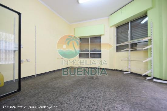 LOCAL COMERCIAL A POCOS METROS DEL PASEO EN VENTA - MURCIA