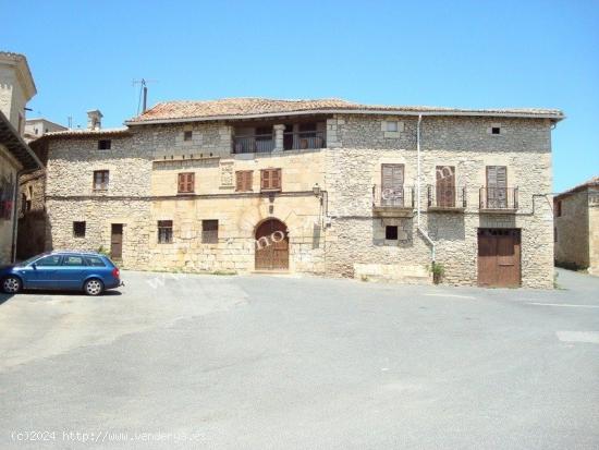  Casas en Azcona - NAVARRA 