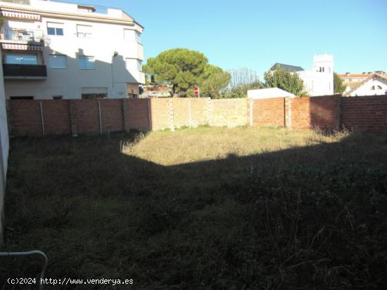 Parcela en alquiler en El Pla del Penedès - BARCELONA