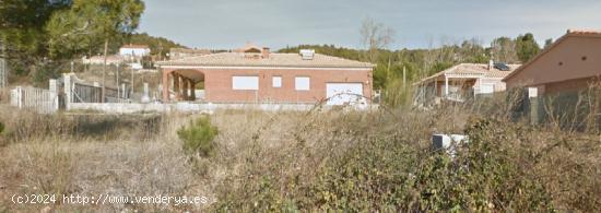  Parcela en venta en Pontons - BARCELONA 