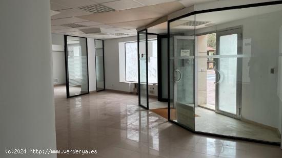 LOCAL EN EN VENTA AVENIDA CASALDUCH - CASTELLON