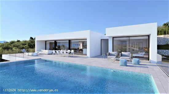 Villa de architectura moderna con orientacion sur y vistas panoramicas al mar - ALICANTE