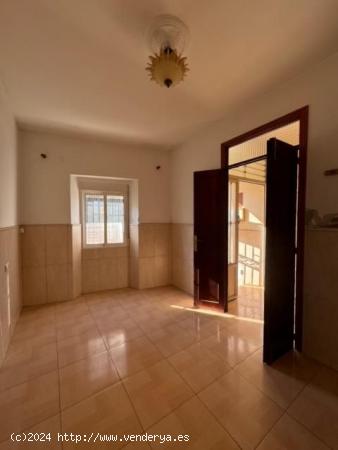 CASABANCO VENDE  VIVIENDA EN DON BENITO. - BADAJOZ