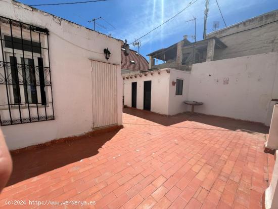 EDIFICIO HISTORICO EN CASCO ANTIGUO - ALICANTE