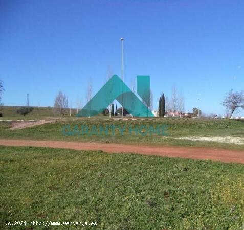 Se vende Terreno Urbanizable en zona Casa Plata - CACERES