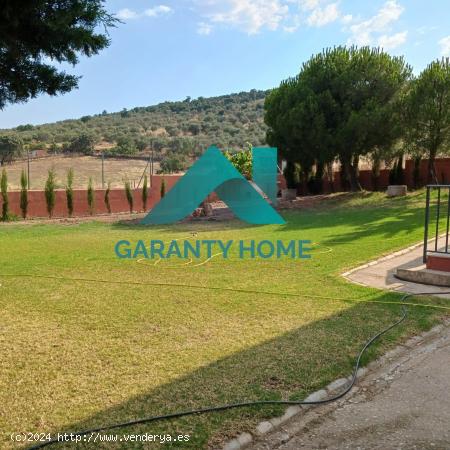 SE VENDE CHALET EN SIERRA DE FUENTES - CACERES