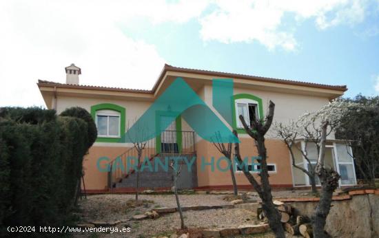  Se vende o alquila chalet en Ceres Golf - CACERES 