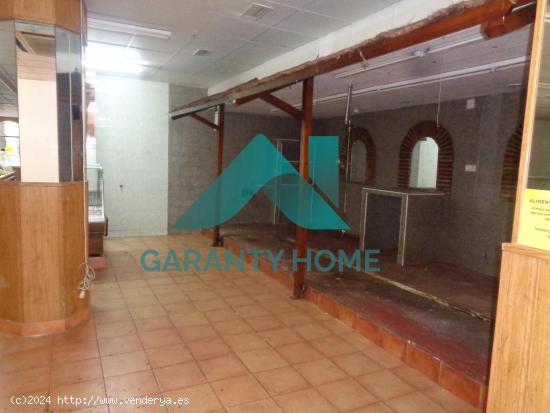 Se alquila local comercial en zona CENTRO - CACERES