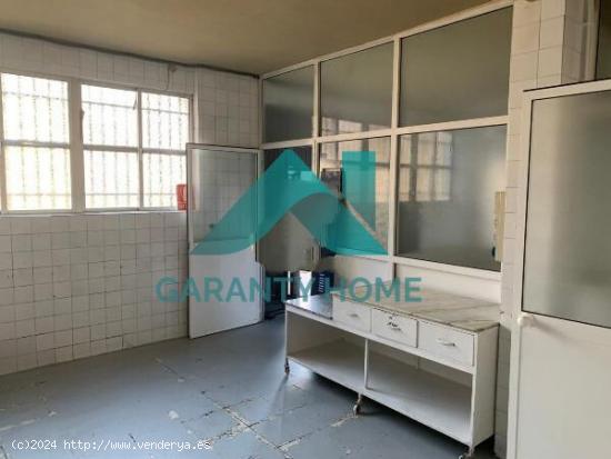 SE VENDE O SE ALQUILA LOCAL EN ZONA AGUAS VIVAS - CACERES