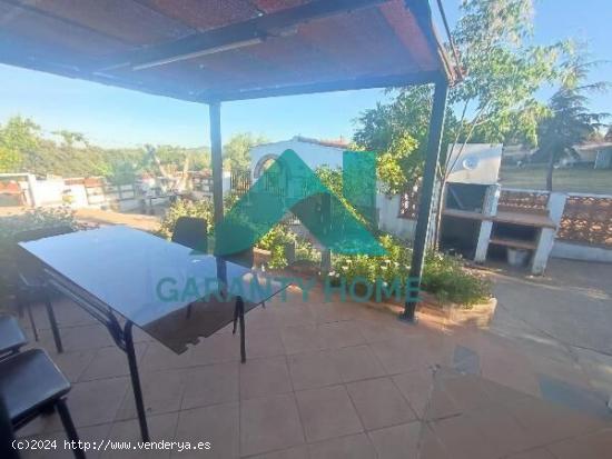 SE VENDE CASA DE CAMPO EN ZONA MONTE DEL CASAR - CACERES