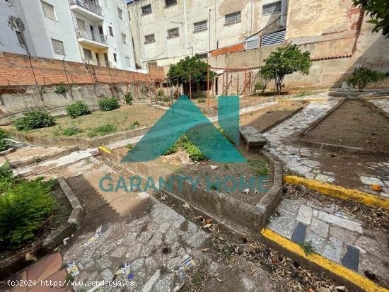 SE VENDE EDIFICIO EN LA PARTE ANTIGUA - CACERES