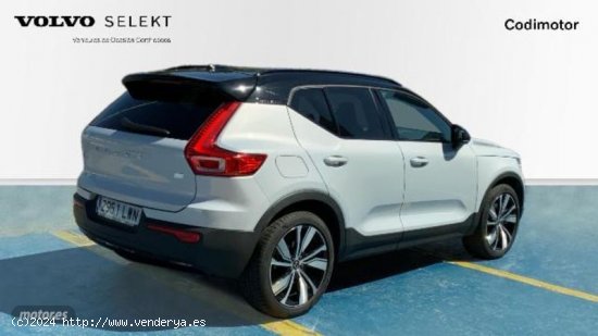 Volvo XC40 XC40 Recharge R-Design, Recharge T5 plug-in hybrid de 2022 con 27.180 Km por 44.990 EUR. 