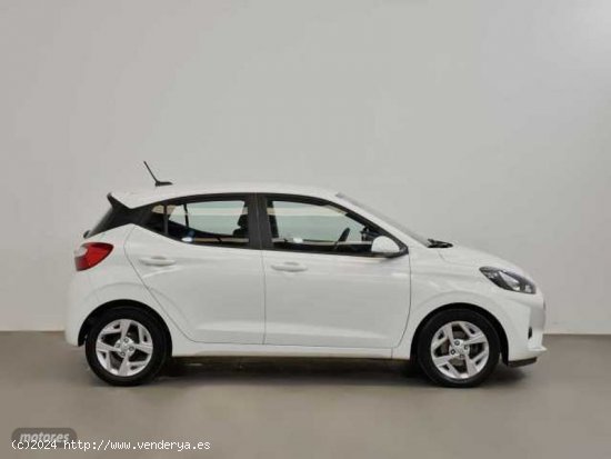 Hyundai i10 1.0 MPI Klass de 2021 con 45.122 Km por 12.490 EUR. en Cadiz