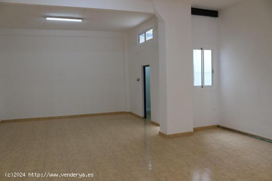 LOCAL COMERCIAL EN VISTALEGRE - MURCIA