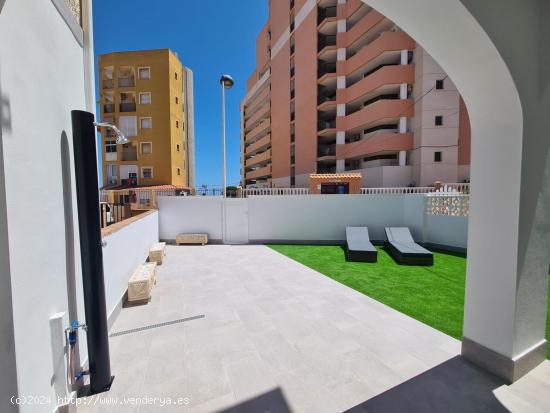 BUNGALOW PLANTA BAJA REFORMADO EN LA MATA - ALICANTE