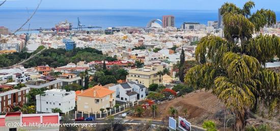 Magnífico Chalet Independiente en Venta en Calle Emeterio Padrón Cruz - SANTA CRUZ DE TENERIFE