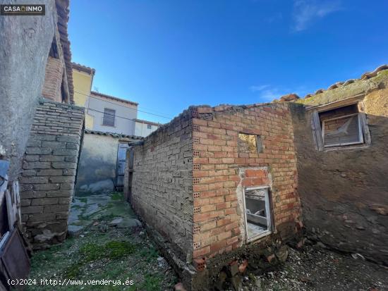 Se vende almacén en el pueblo de Salas Bajas. - HUESCA