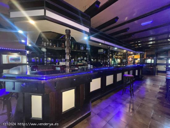 BAR DE COPAS EN VENTA EN PLENO CENTRO DE TORREMOLINOS - MALAGA