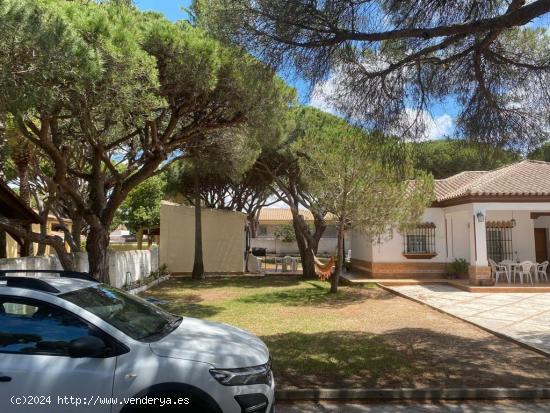 CHALET EN LA BARROSA - CADIZ