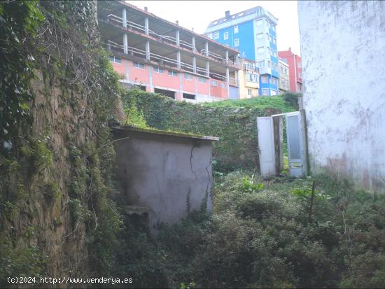 Solar urbano en el centro de Malpica de Bergantiños - A CORUÑA