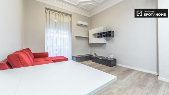 Apartamento moderno de 1 dormitorio en alquiler en el centro de Valencia - VALENCIA