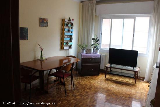  Apartamento entero de 3 habitaciones en Barcelona. - BARCELONA 