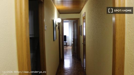 Apartamento entero de 3 habitaciones en Barcelona. - BARCELONA