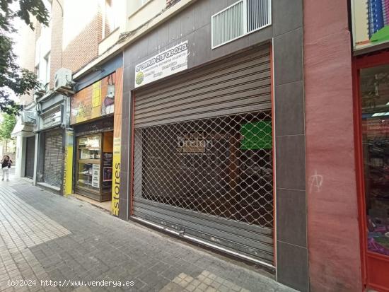 INTERESANTE LOCAL COMERCIAL EN ZONA UNIVERSIDAD - ZARAGOZA