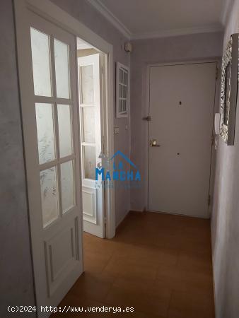 INMOBILIARIA LA MANCHA VENDE PISO EN BARRIO SAN PABLO. - ALBACETE