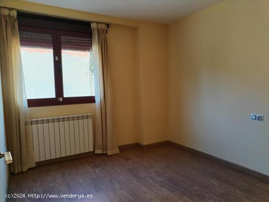 Vivienda de 2 dormitorios en Villalba Baja para entrar a vivir!!! - TERUEL