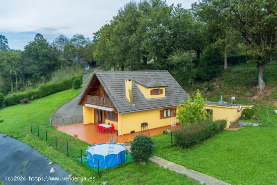 Casa en venta de 205 m² con 2.500 m² Parcela en La Manzaneda, Oviedo - ASTURIAS