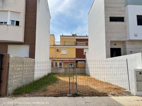 FANTÁSTICO SOLAR URBANO EN ZONA RESIDENCIAL DE CULLERA... - VALENCIA