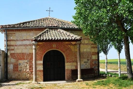 ESTUPENDO SOLAR CENTRICO EN BERCIAL SEGOVIA - SEGOVIA