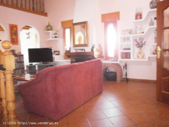 CHALET INDIVIDUAL EN VENTA EN ABADES - SEGOVIA