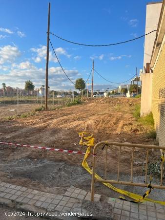  OPORTUNIDAD SOLAR EN GERENA, SEVILLA. - SEVILLA 