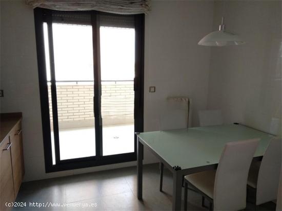 Piso en venta en Calle Lagos de Coronas, 47, Oliver - ZARAGOZA