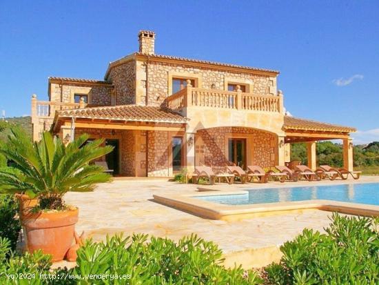 Preciosa finca en venta Son Carrio con licencia vacacional - BALEARES