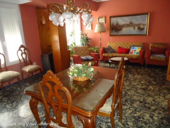  VENDE PISO EN VILLENA CON ASCENSOR - ALICANTE 