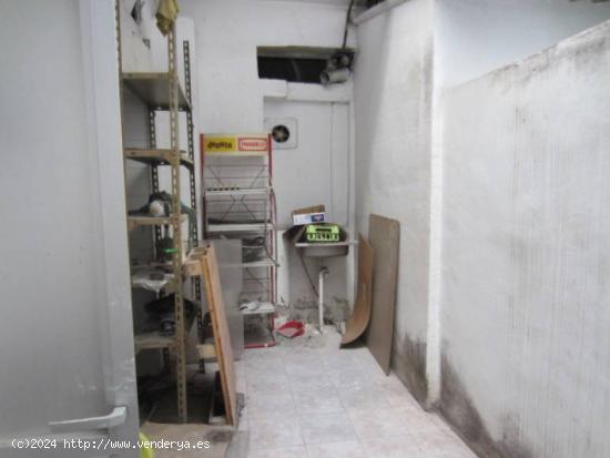 SE VENDE  LOCAL COMERCIAL EN VISTALEGRE, MURCIA - MURCIA